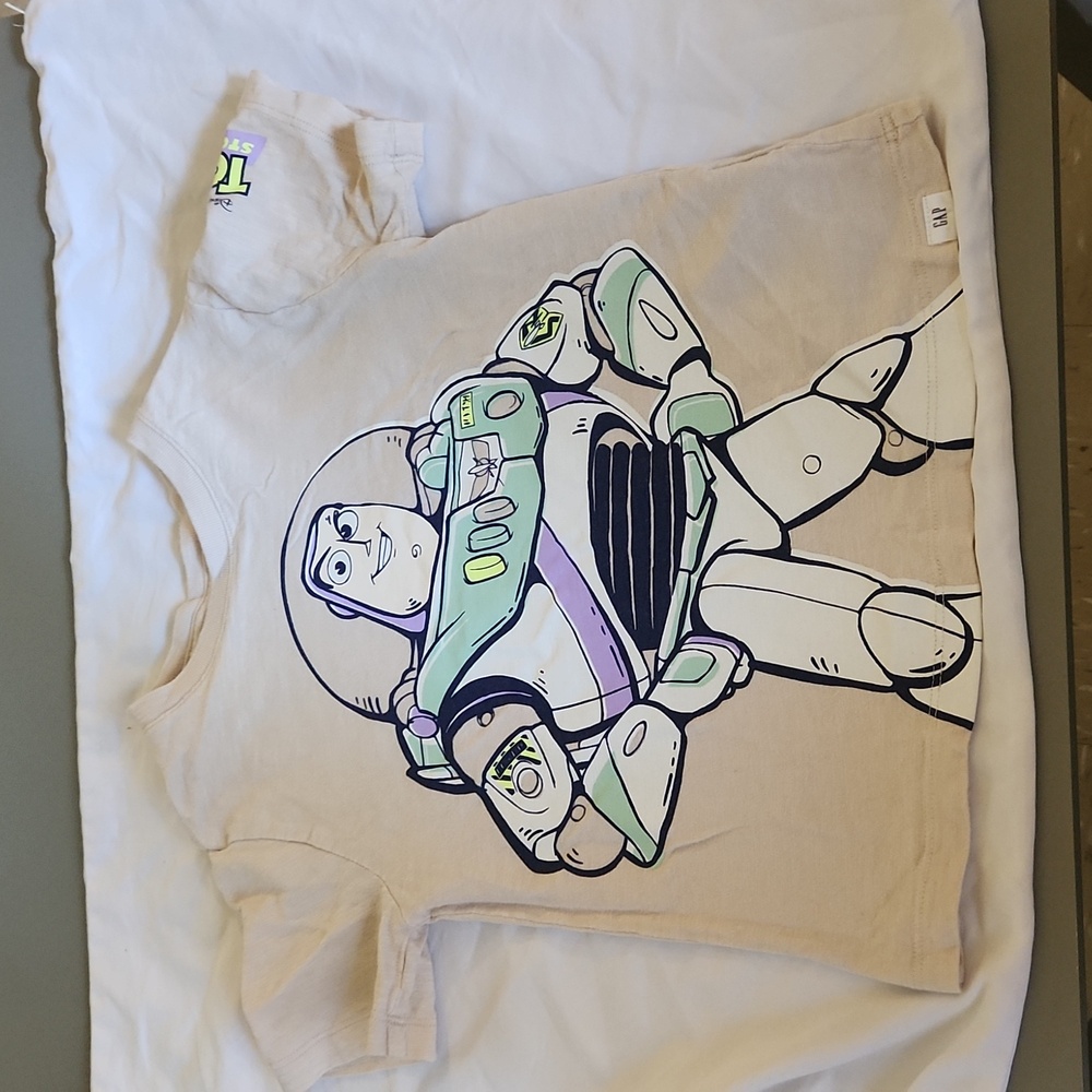 Baby gap  5T beige